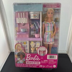 Mattel Barbie You Can Be Anything Ice Cream Shop Playset 12 in Blonde Doll New!